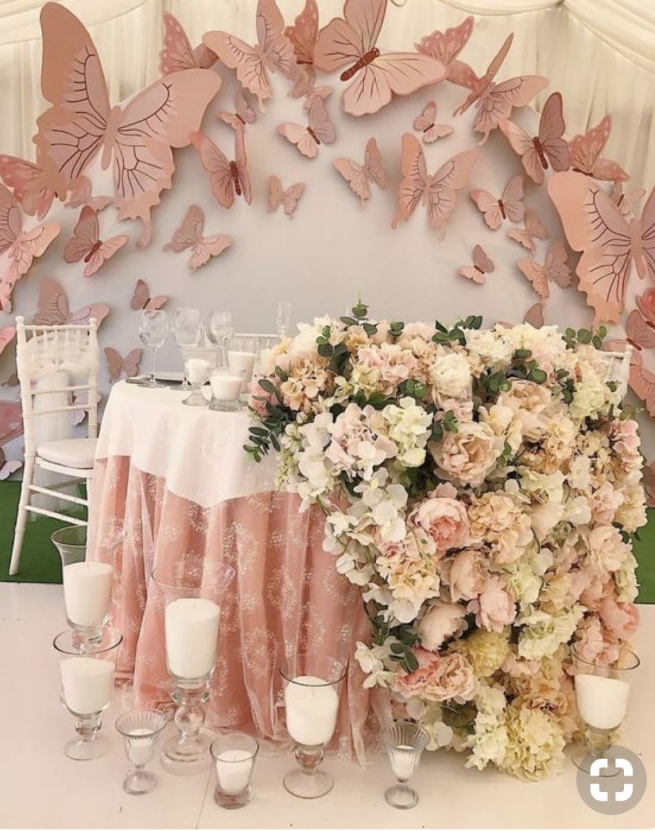 Trang trí tiệc cưới